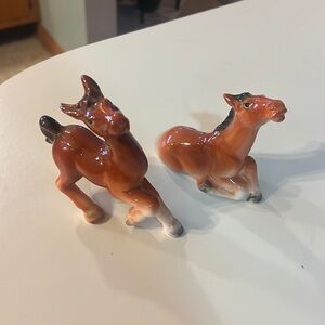 Vintage Horse Salt and Pepper shakers
